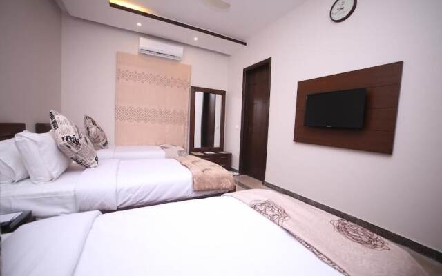 Zifan Hotel & Suites