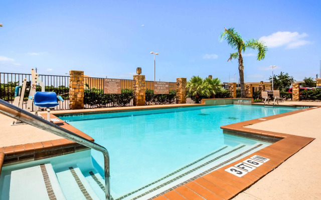 Comfort Suites Seabrook - Kemah