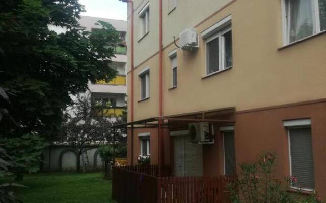 ROSE Apartman