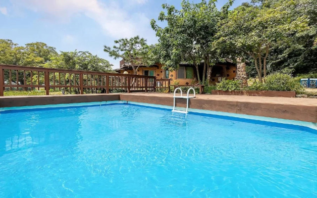 Ganghwa Nadeulgilheulgjib