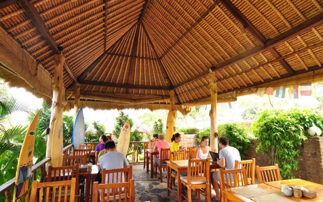 Brothers Bungalows Balangan