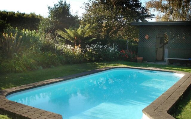 Ashfields Country Garden B&B