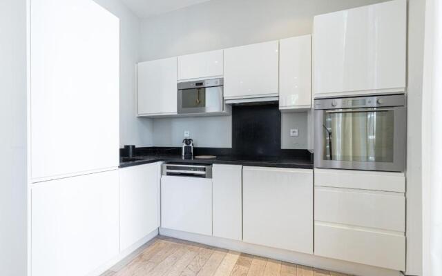 Bourgeois 2 Bdrs - 5 min walking to the Palais