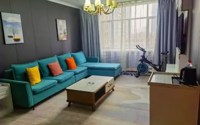 Peace Hotel (Korla Petrochemical Avenue)