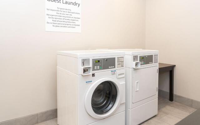 Holiday Inn Express & Suites Columbus - Easton Area by IHG