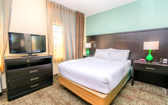 Staybridge Suites Houston IAH - Beltway 8 by IHG
