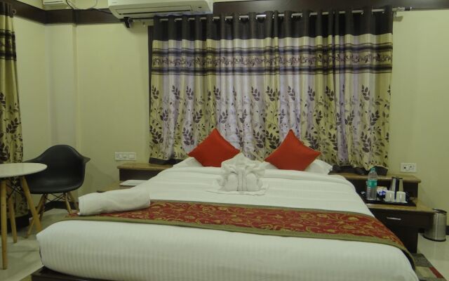 Treebo Trip Jade Blue Suites