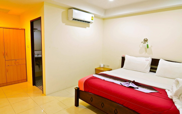 Square One Hotel Patong