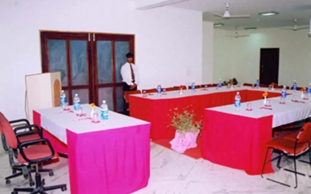Madhuvan Hotel