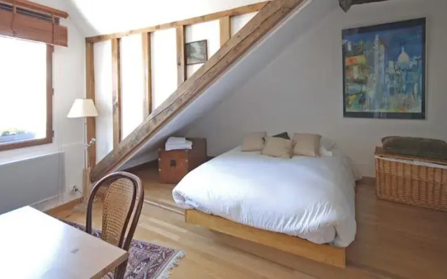 Studios Paris Appartement Mirrors