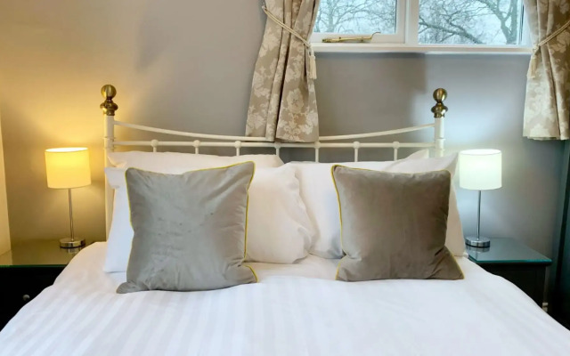 The Crescent Guest House
