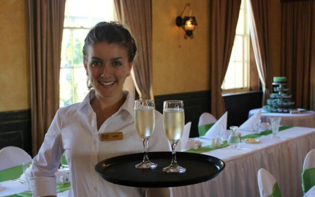 Quality Hotel Colonial Launceston