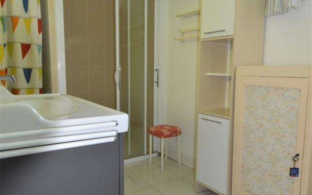 Maison de Campagne : Grand Jardin et Bois Privés