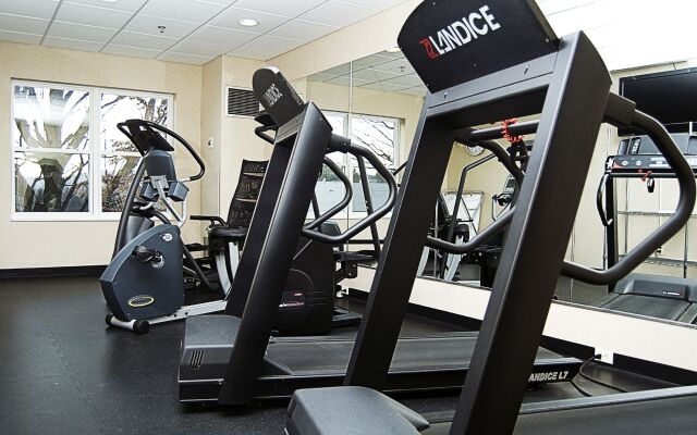 Holiday Inn Express Hotel & Suites White River Junction by IHG