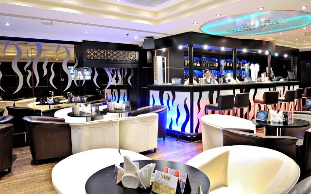 Signature Inn Deira - Free Parking