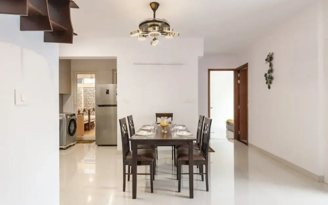 Luxury 4BHK in E-City with 40 Amenities