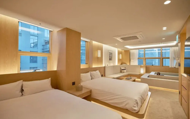 UH Suite The Coex