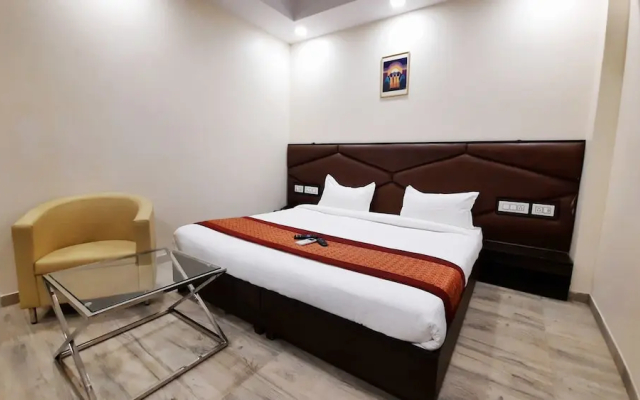 Hotel Sai Village Cyber Park