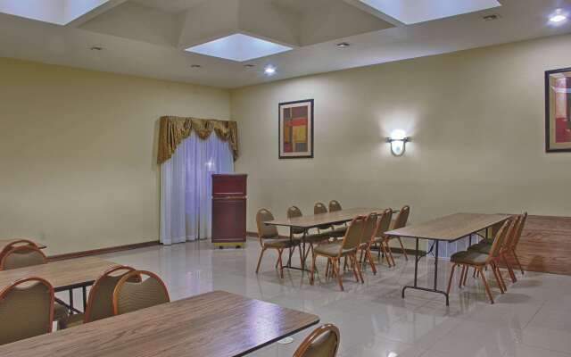 La Quinta Inn & Suites by Wyndham Alice