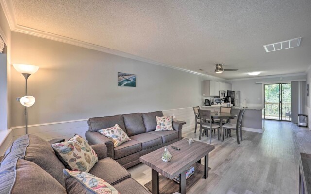 Updated Wilmington Retreat ~ 2 Miles to Uncw!