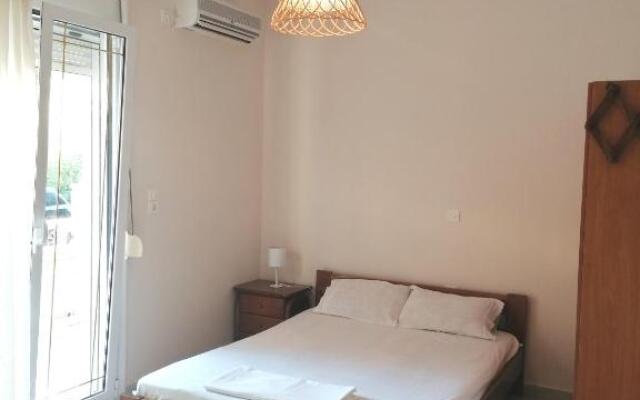 Studio apartment 1, Komi Beach