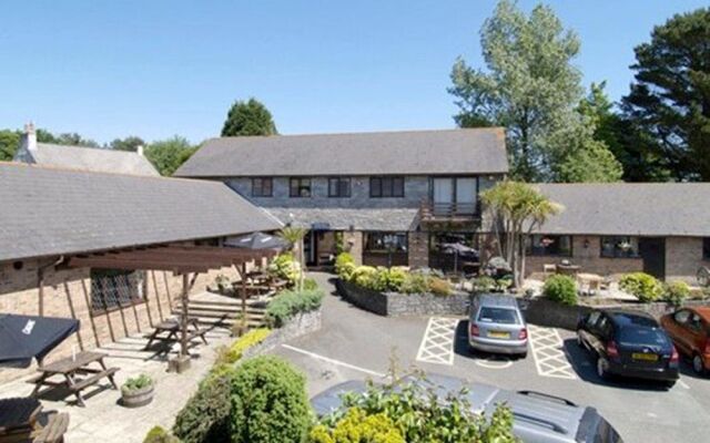 The Smithaleigh Hotel