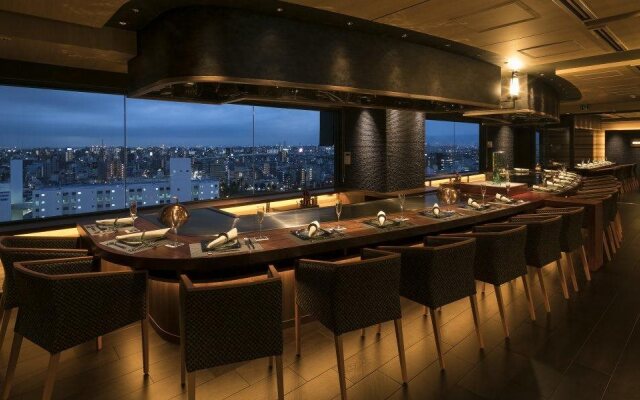 Hotel Plaza Osaka