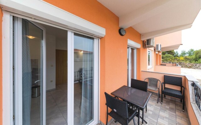 Awesome Apartment in Sevid With 2 Bedrooms and Wifi