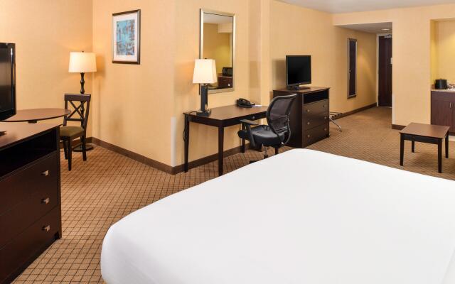 Holiday Inn Express Sacramento Airport Woodland by IHG