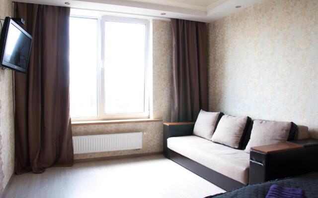 Apartment on Bogatyrskaya 6a