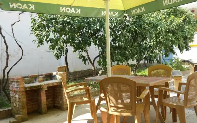 Hostel Albania