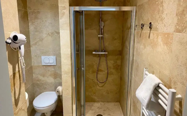 La SCIC du Château de Poët-célard