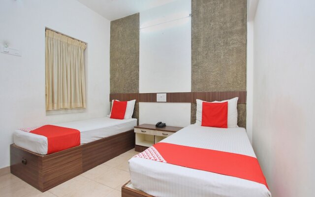 OYO 12746 Hotel Sapthagiri Nest