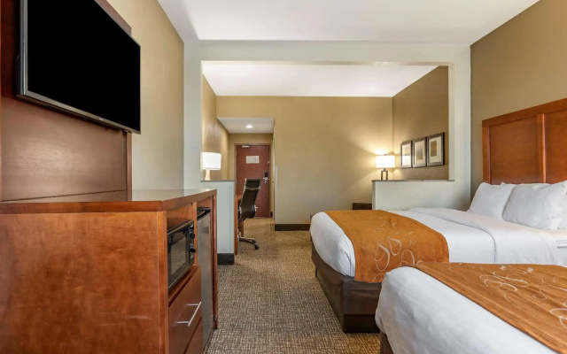 Comfort Suites Grand Rapids South