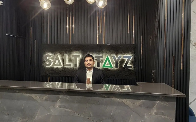 Saltstayz Select - Nehru Place & New Friends Colony