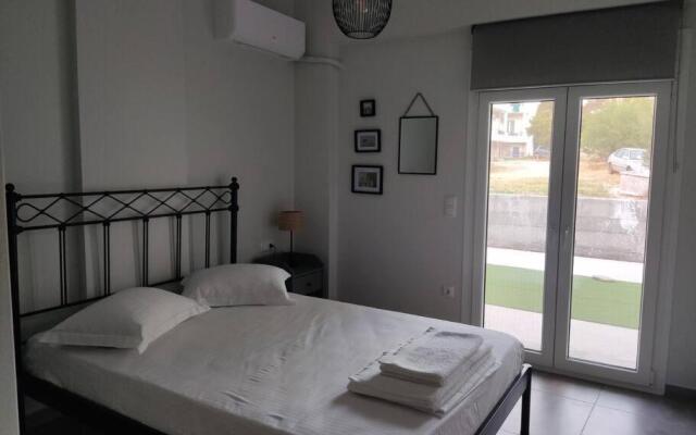 Bahia- apartment by the sea,close to cedar forest!
