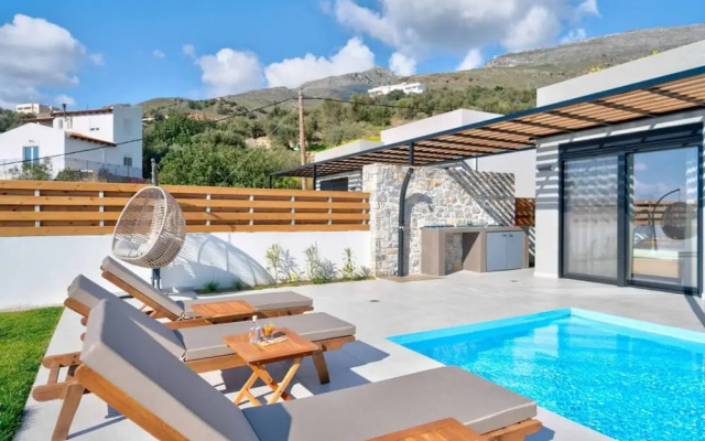 Villa Iris in Mariou