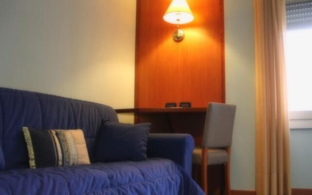 Hotel Zoello Je Suis