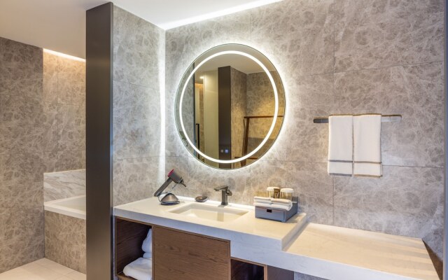 JOVE MOUNTAIN UrCove Nyingchi Hotel