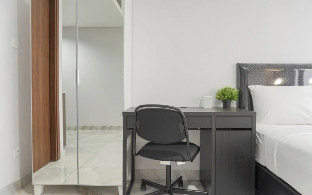 Cozy and Elegant Studio The Smith Alam Sutera Apartment