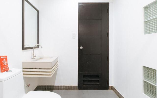 RedDoorz @ EL Highway Hotel Bulacan