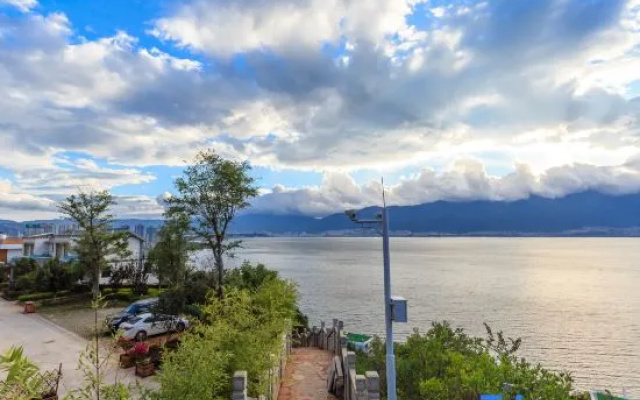 Dali Cangwu Huaqi Seaview Homestay