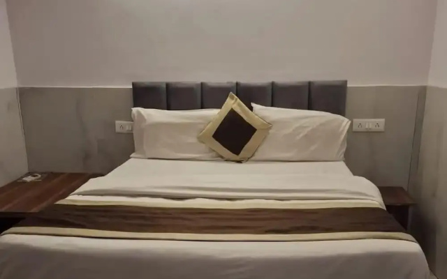 Hotel HR Residency