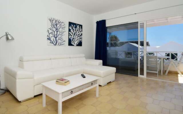 106107 - Apartment in Puerto del Carmen