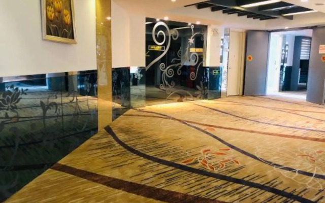 Huayuan Hotel