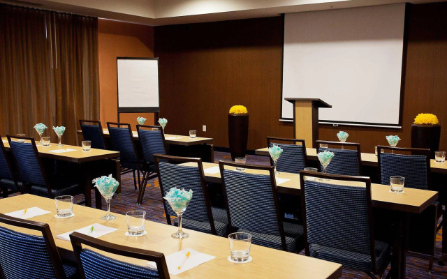 Courtyard by Marriott Galveston Island