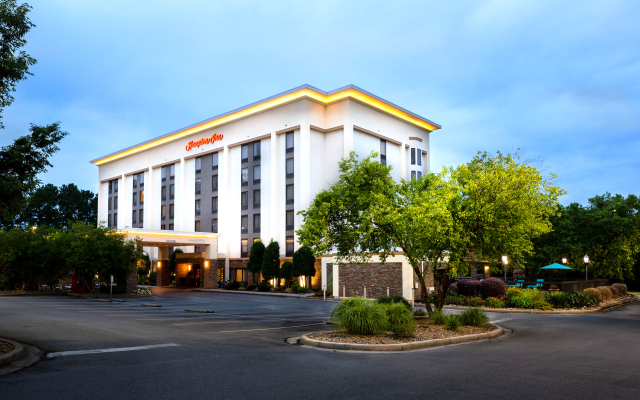 Hampton Inn Columbia I-26/Harbison Blvd.