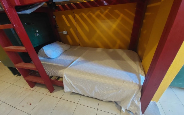 Labrish Guest House