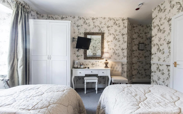Mount Pleasant Hotel