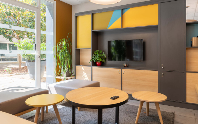 B&B HOTEL Lyon Caluire Cité Internationale